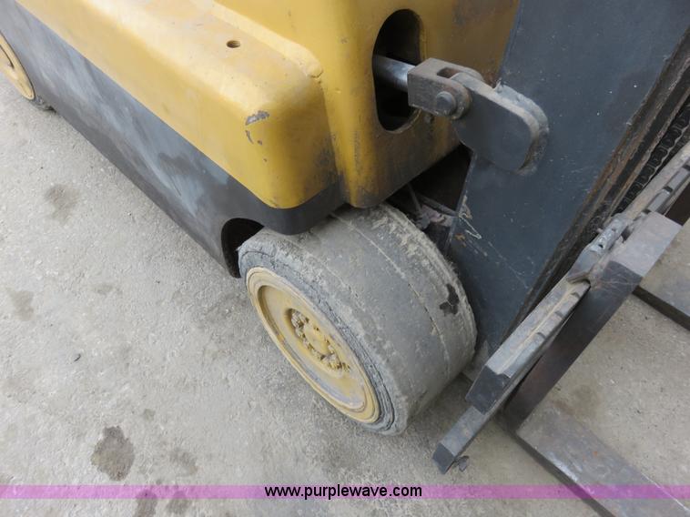 image for item K7222 Hyster forklift