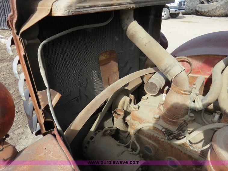 image for item K7223 Diamond T truck