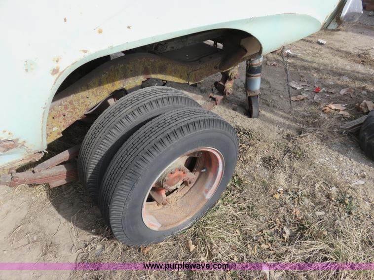 image for item K7223 Diamond T truck