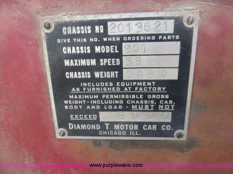 image for item K7223 Diamond T truck