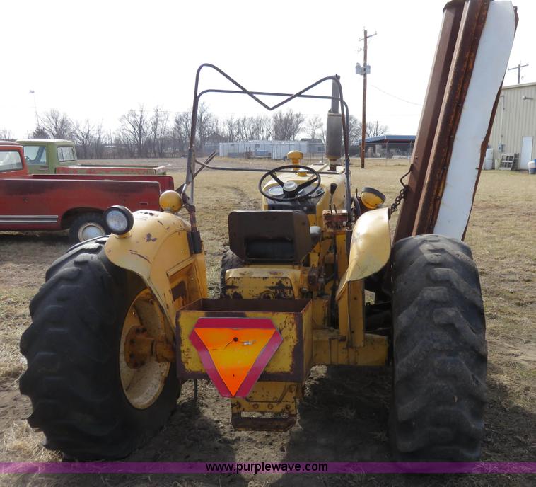 image for item K7224 International 2544 tractor