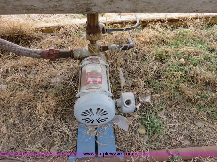 image for item K7225 1,000 gallon propane tank