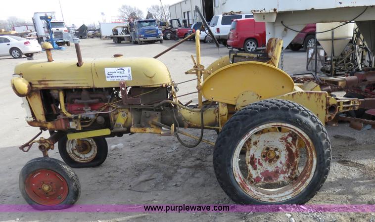 image for item K7226 International FCUB trencher