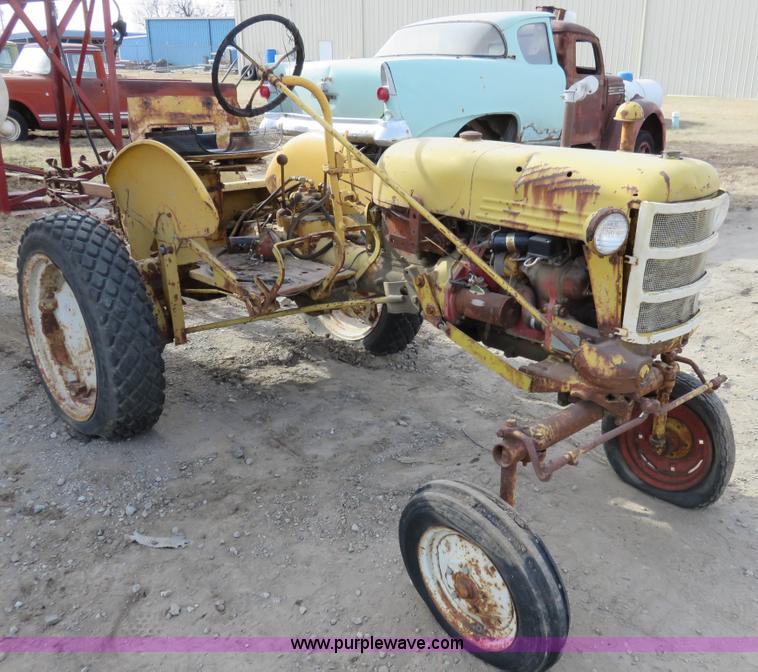 image for item K7226 International FCUB trencher