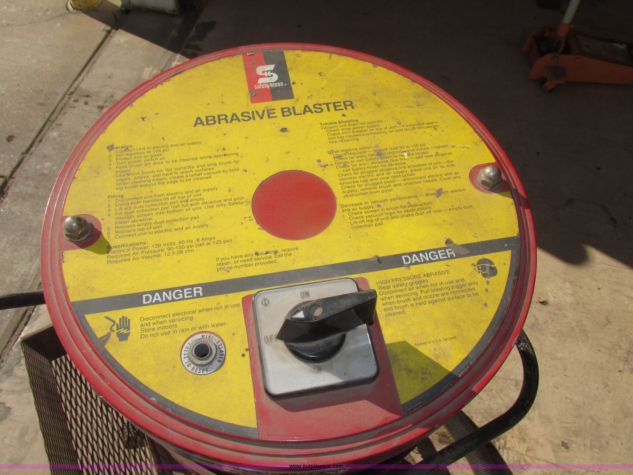 Safety Kleen sandblaster recovery vacuum in Lincoln, NE Item AV9228