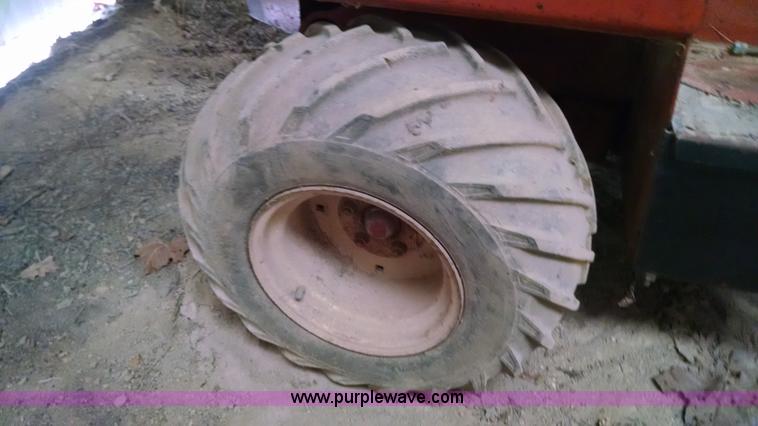 image for item AV9987 Ditch Witch 350SX cable plow