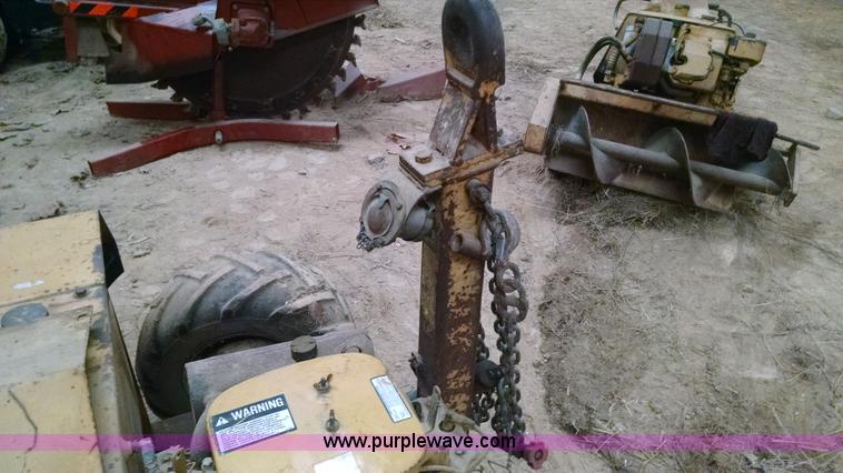 image for item AV9992 Vermeer TC4 trench compactor