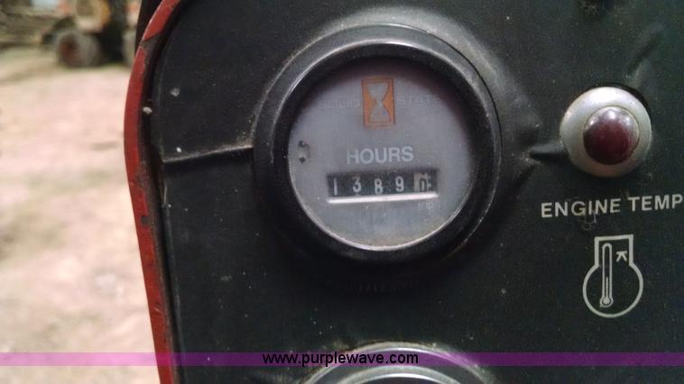 image for item AV9993 Ditch Witch 350SX cable plow