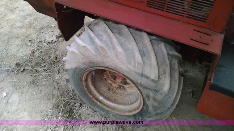 image for item AV9993 Ditch Witch 350SX cable plow