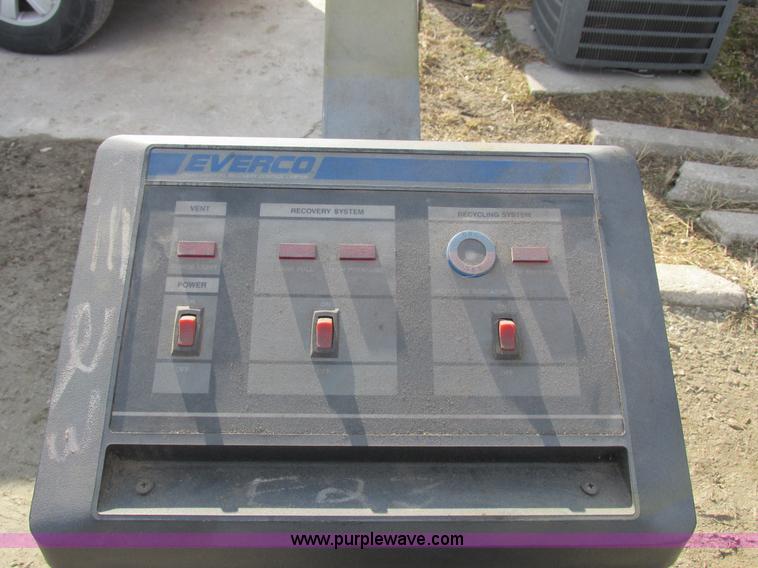 image for item AW9747 Everco A9950 environmental recovery system