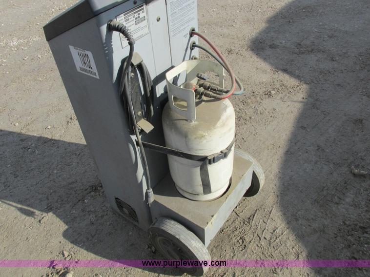 image for item AW9747 Everco A9950 environmental recovery system