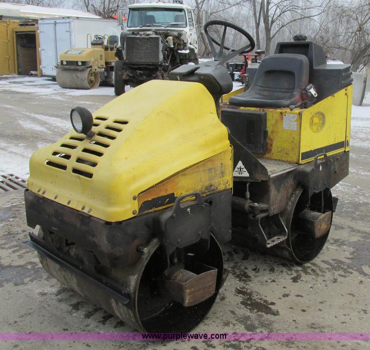 image for item AW9788 Wacker RD11 vibratory double drum roller