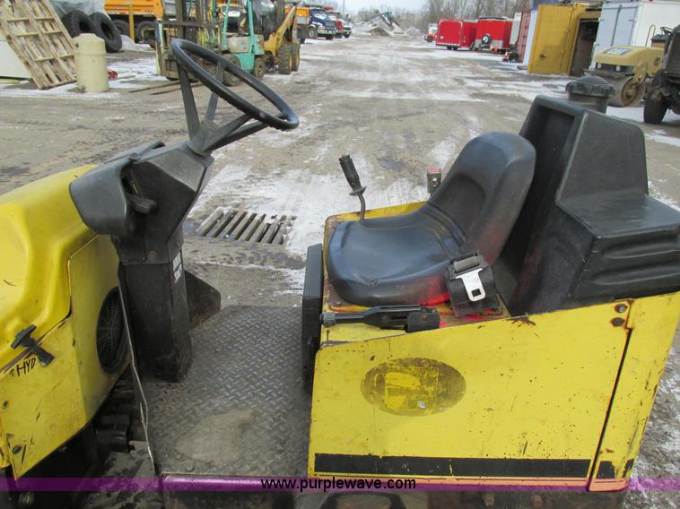 image for item AW9788 Wacker RD11 vibratory double drum roller