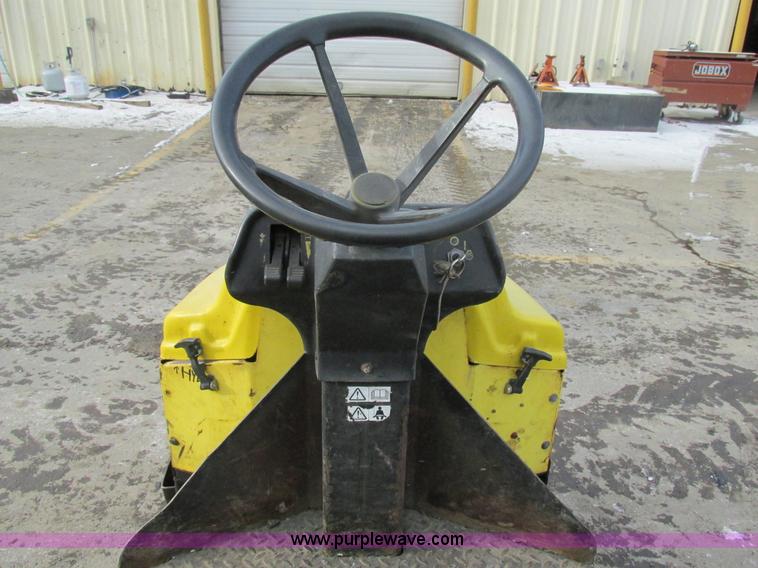 image for item AW9788 Wacker RD11 vibratory double drum roller