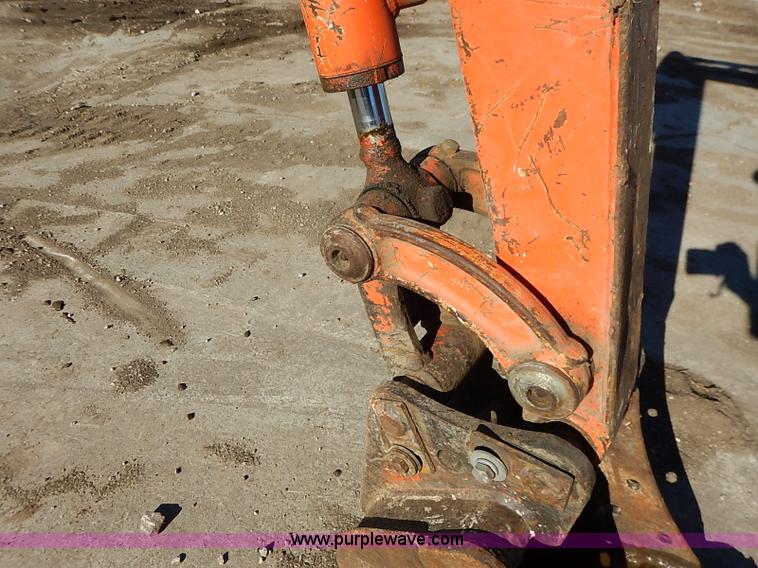 image for item BC9848 Kubota KX41-2V compact excavator