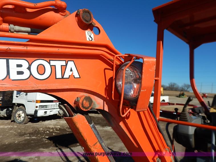 image for item BC9848 Kubota KX41-2V compact excavator