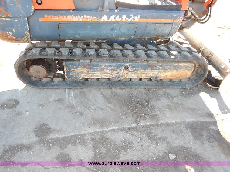 image for item BC9848 Kubota KX41-2V compact excavator