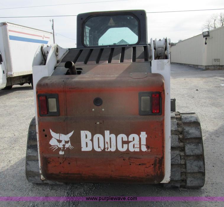 image for item D2272 2003 Bobcat T250 skid steer