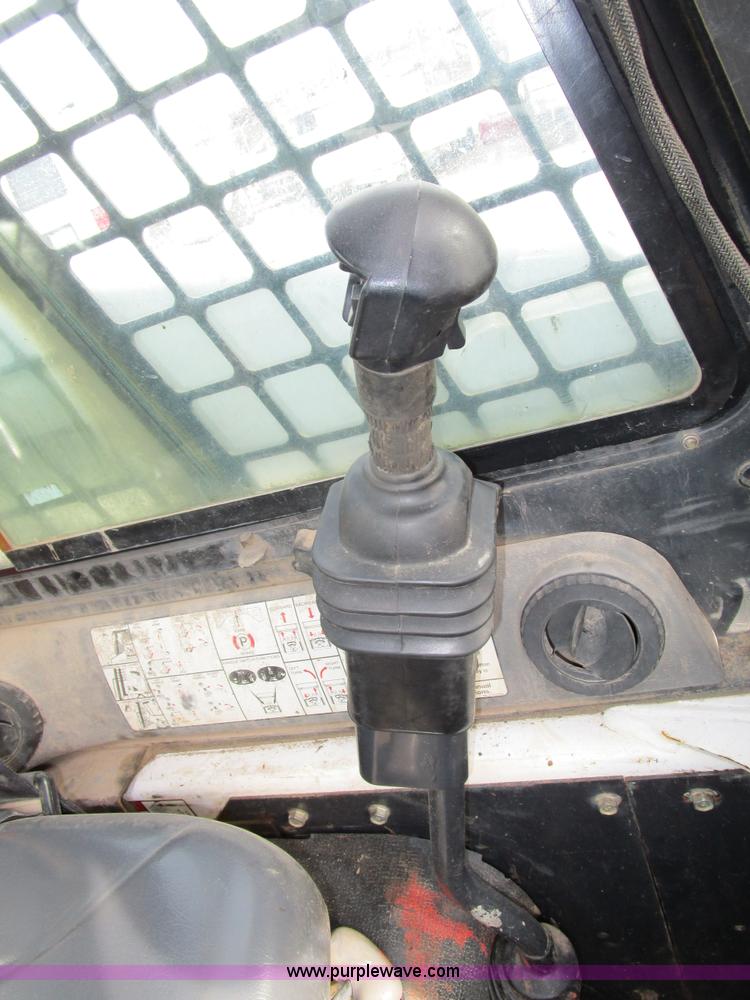 image for item D2272 2003 Bobcat T250 skid steer