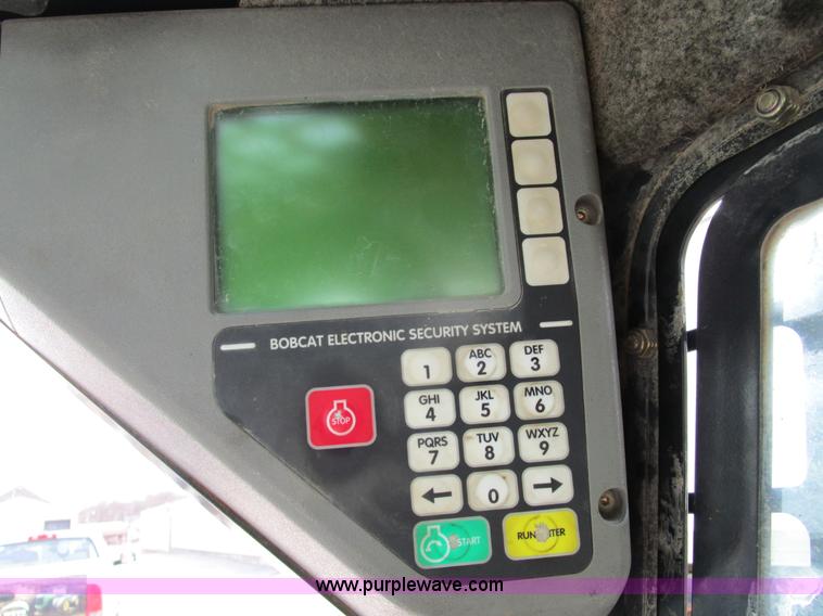 image for item D2272 2003 Bobcat T250 skid steer