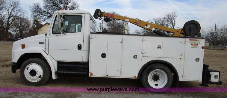 image for item D2273 1998 Freightliner FL60 service truck