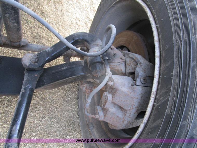 image for item D2273 1998 Freightliner FL60 service truck