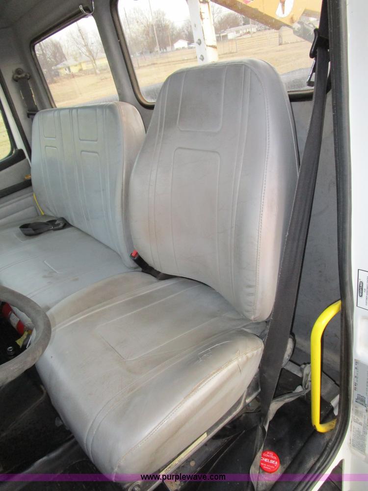 image for item D2273 1998 Freightliner FL60 service truck