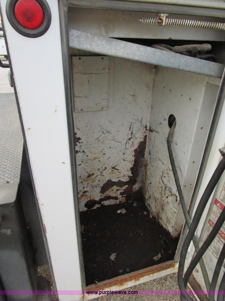 image for item D2273 1998 Freightliner FL60 service truck