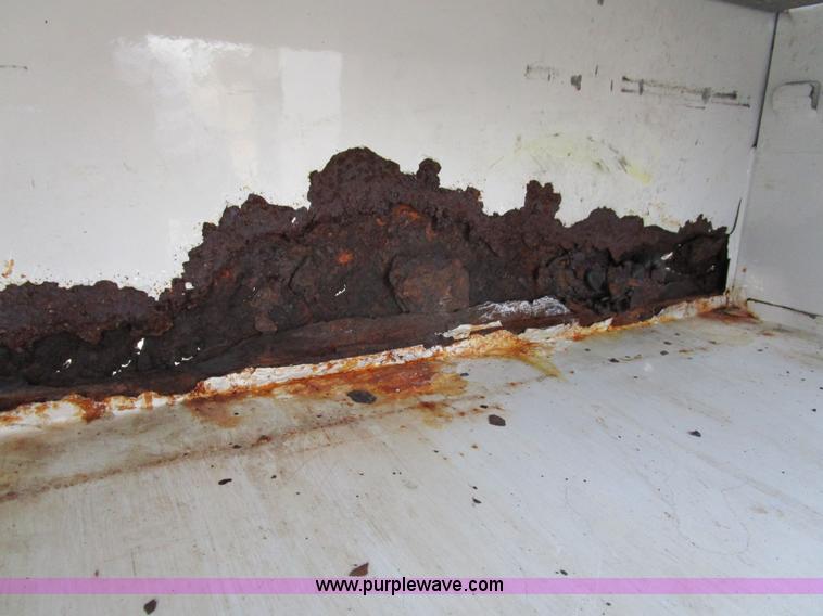 image for item D2273 1998 Freightliner FL60 service truck