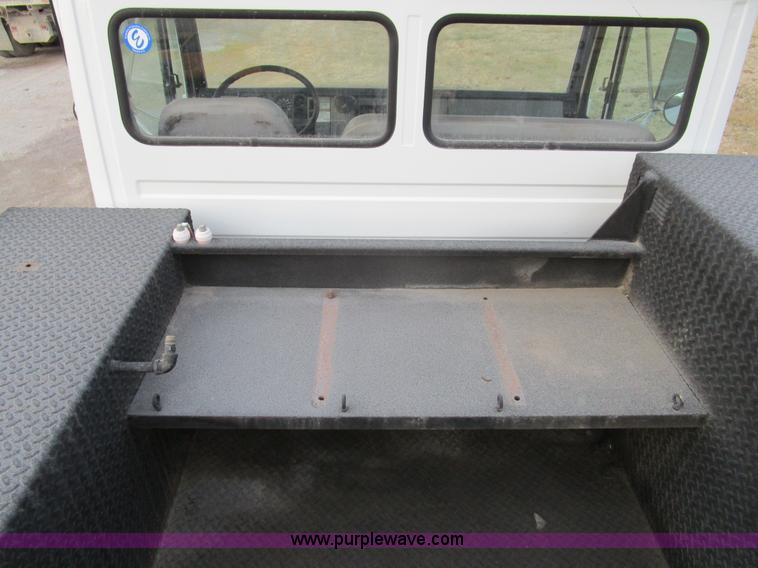 image for item D2273 1998 Freightliner FL60 service truck