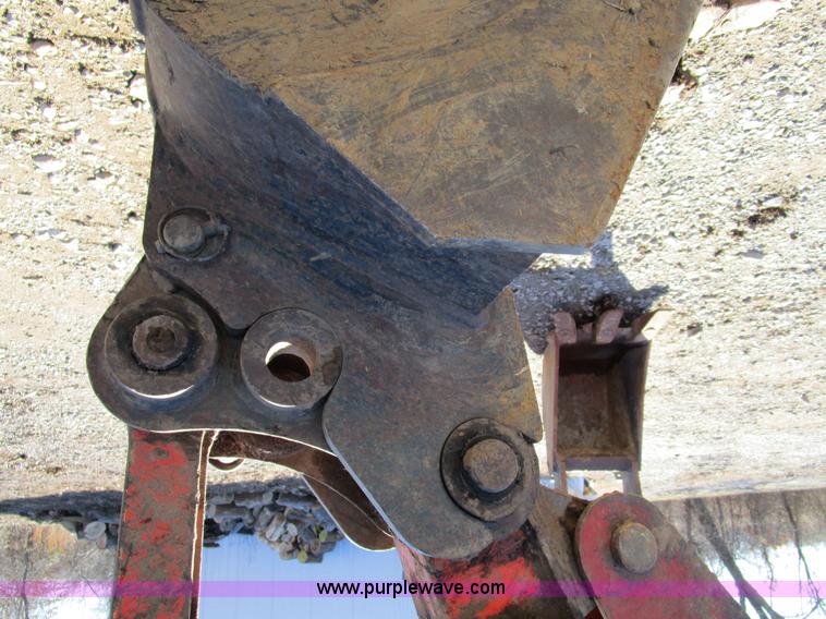 image for item D2277 2002 Kubota KX91-3 mini excavator