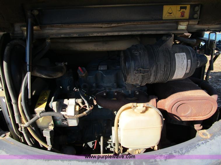 image for item D2277 2002 Kubota KX91-3 mini excavator