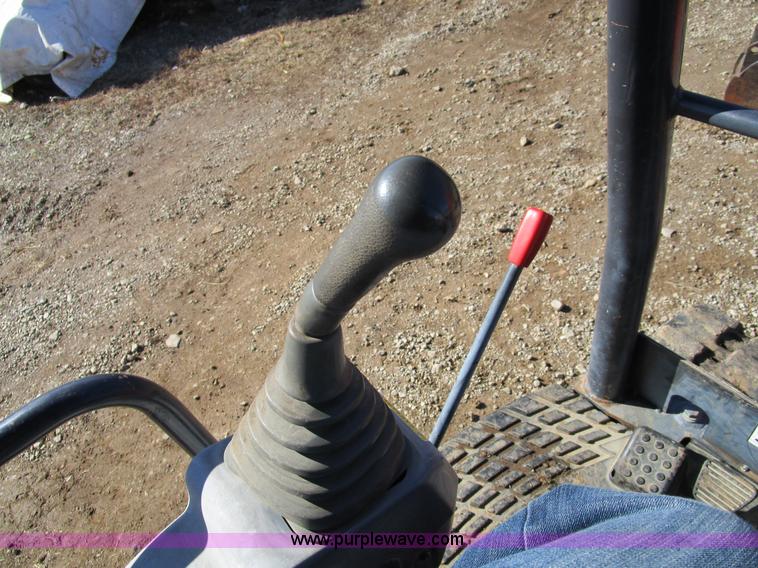 image for item D2277 2002 Kubota KX91-3 mini excavator