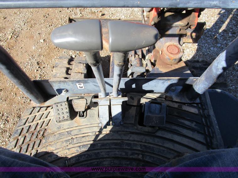 image for item D2277 2002 Kubota KX91-3 mini excavator