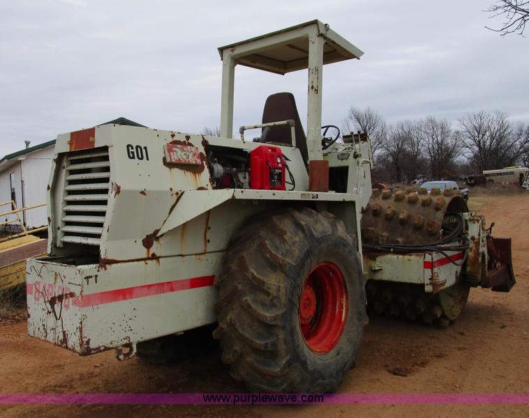 image for item D2281 Rex SP848PD vibrating pad foot roller