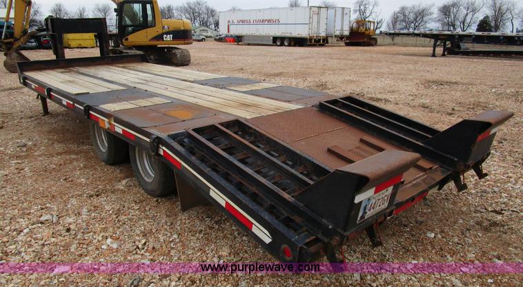 image for item D2284 2008 Interstate G20DT trailer