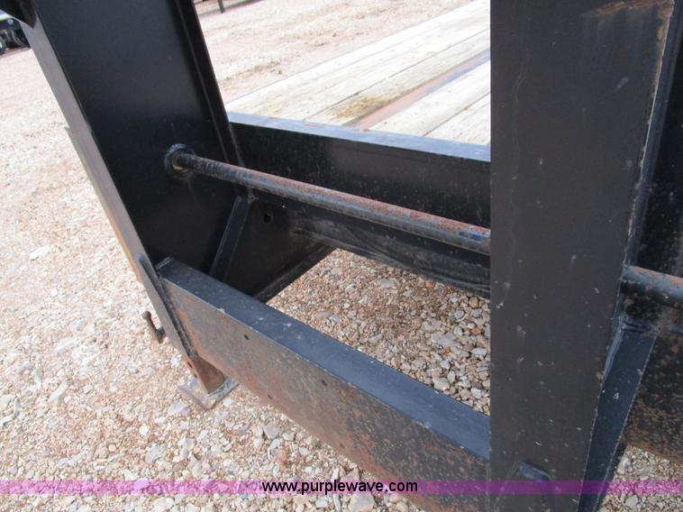 image for item D2284 2008 Interstate G20DT trailer