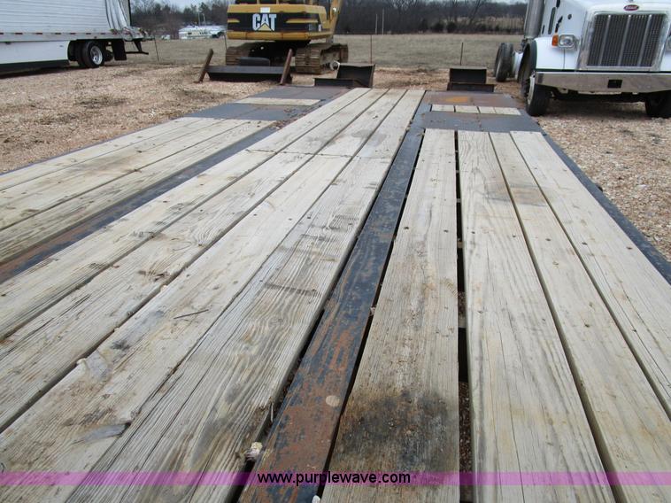 image for item D2284 2008 Interstate G20DT trailer