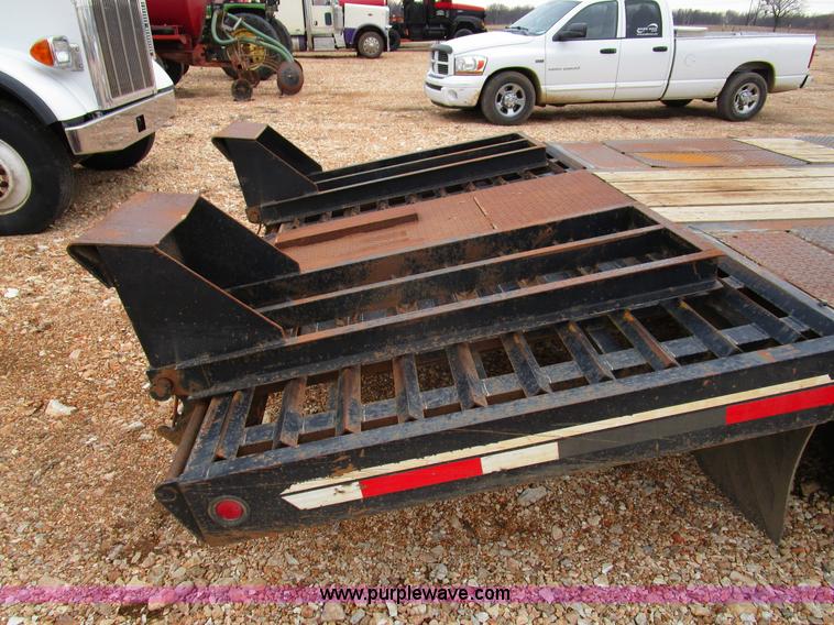 image for item D2284 2008 Interstate G20DT trailer