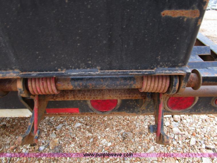 image for item D2284 2008 Interstate G20DT trailer