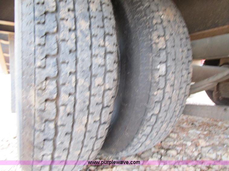 image for item D2284 2008 Interstate G20DT trailer