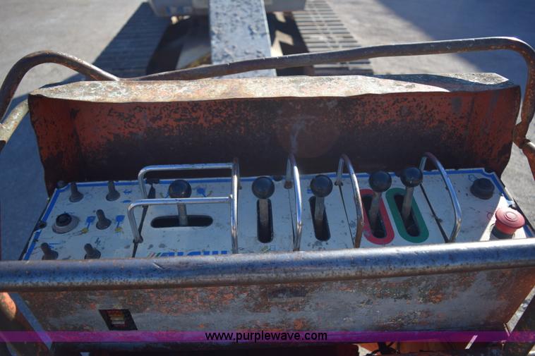 image for item E6090 Aichi ISR403 boom lift