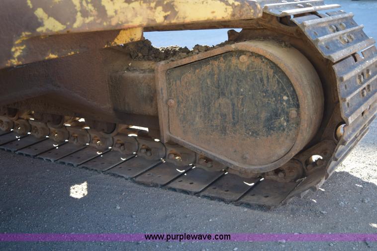 image for item E6090 Aichi ISR403 boom lift