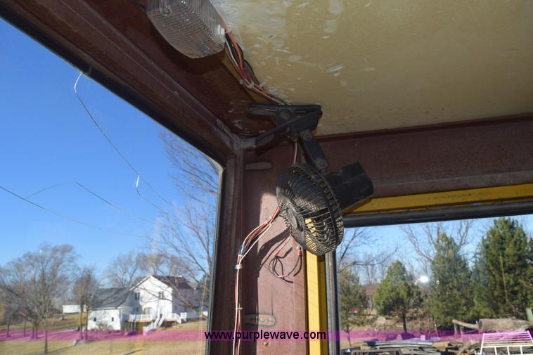 image for item E6097 BLH wheel loader