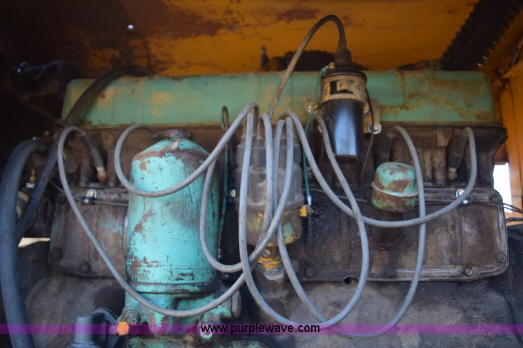 image for item E6097 BLH wheel loader