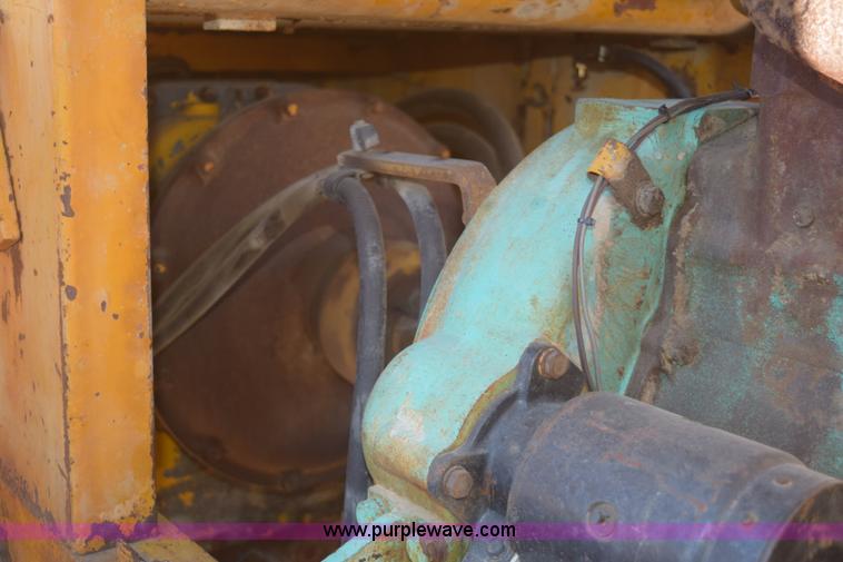 image for item E6097 BLH wheel loader