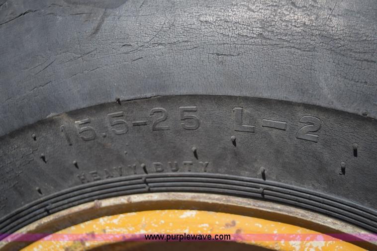 image for item E6097 BLH wheel loader