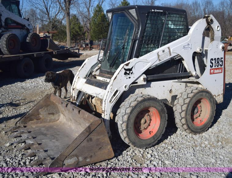 image for item E6098 2010 Bobcat S185 skid steer