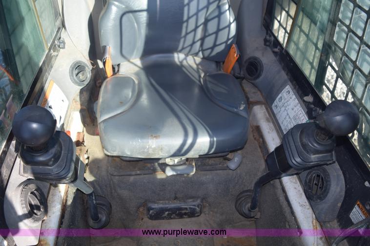 image for item E6098 2010 Bobcat S185 skid steer