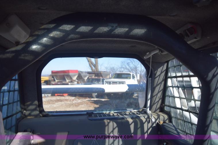 image for item E6098 2010 Bobcat S185 skid steer